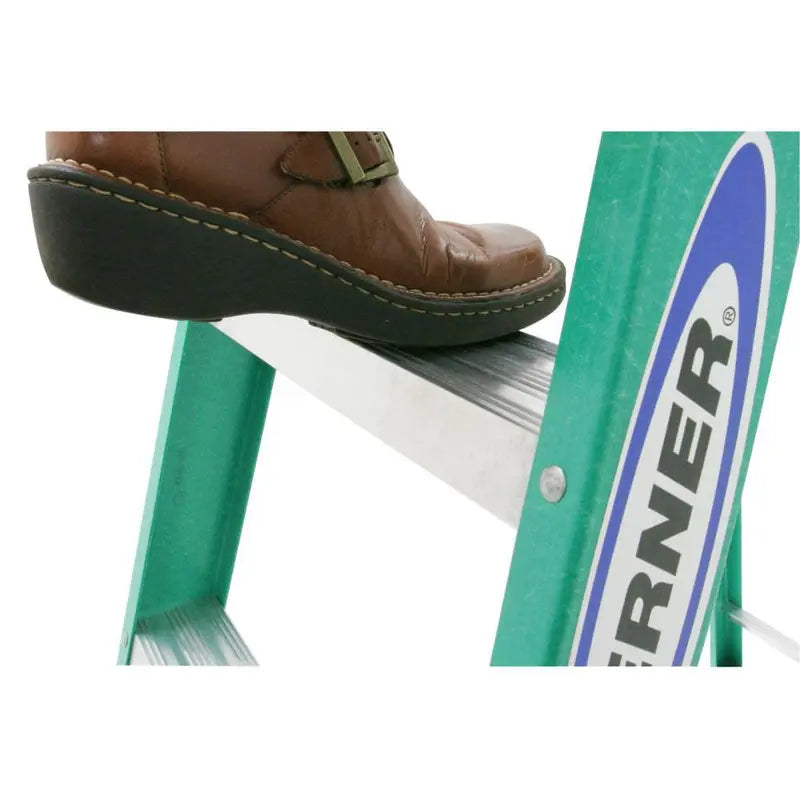 Werner 5906 6â€?Fiberglass Step Ladder with Yellow Top 22lb. Load Capacity Type II Duty Rankings
