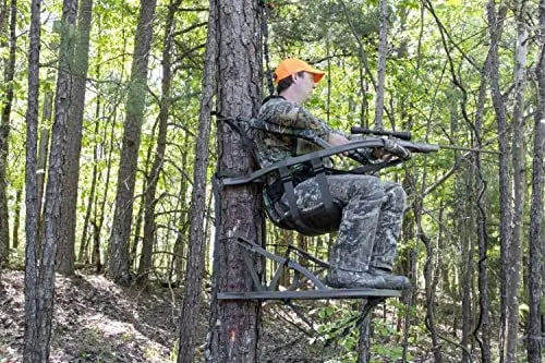 Summit Viper SD Lightweight Climbing Treestand â€?Aluminum Frame, Padded Seat, 300-Lb Capacity + Safety Harness