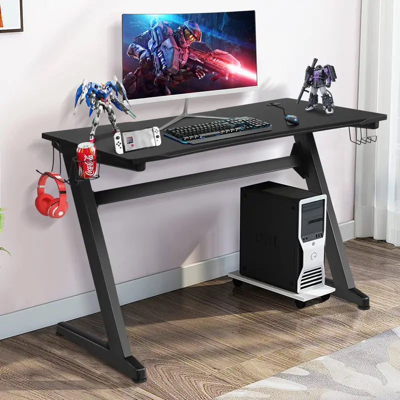 Z-Shaped Gaming Desk â€?45.5-Inch Racing-Style Desk with Carbon Fiber Surface and Integrated Mouse Pad