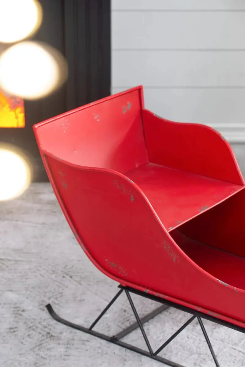 Vintage-Style Outdoor Christmas Sleigh Decor â€?39-Inch Red Metal Santa Sleigh for Garden or Patio