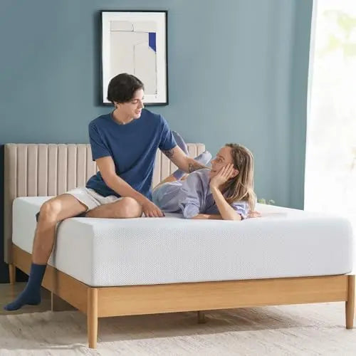 ZINUS 12â€?Green Tea Cooling Gel Memory Foam Mattress, King, Medium Firm, Fiberglass-Free, Certified Safe, Mattress in a Box