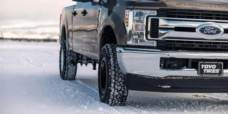 Toyo Open Country A/T III All-Terrain Tire â€?235/75R15 108T Load Rating for SUVs and Light Trucks