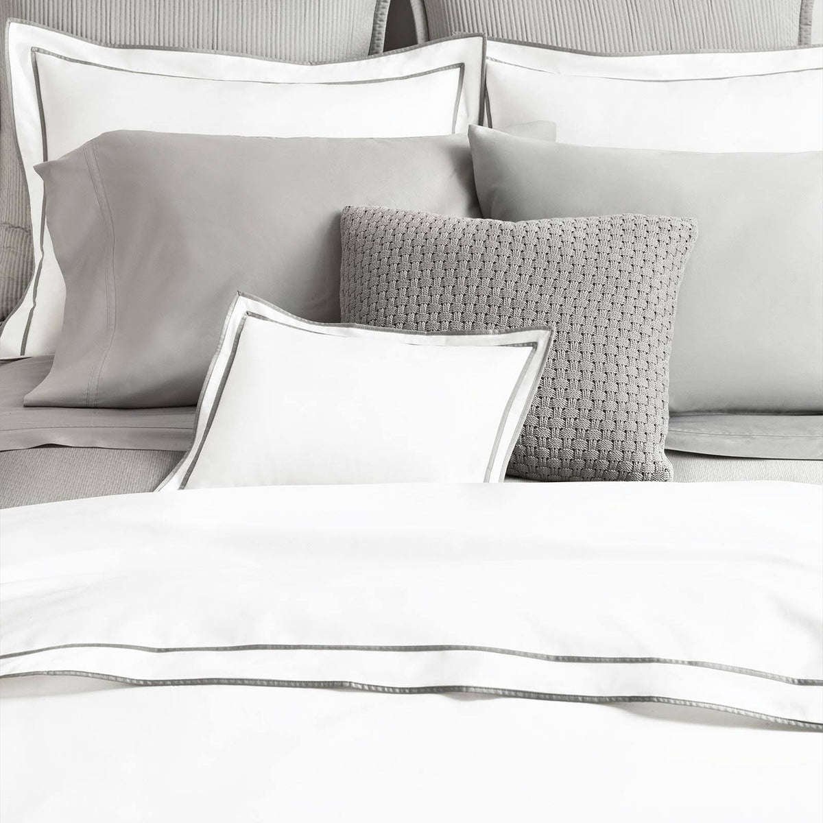 Ralph Lauren Spencer Border Sateen Full Queen Duvet Cover