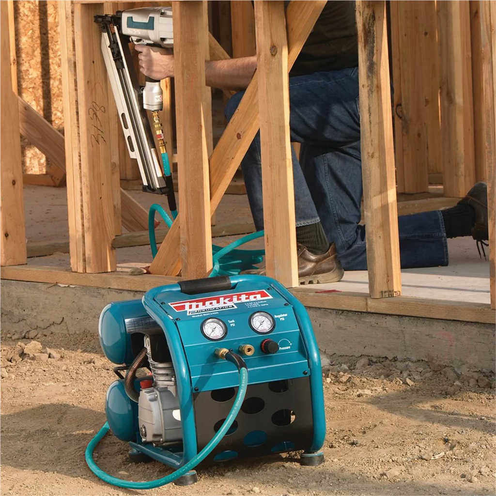Makita 2.5 HP Big Bore™ Air Compressor (Twin Stack)