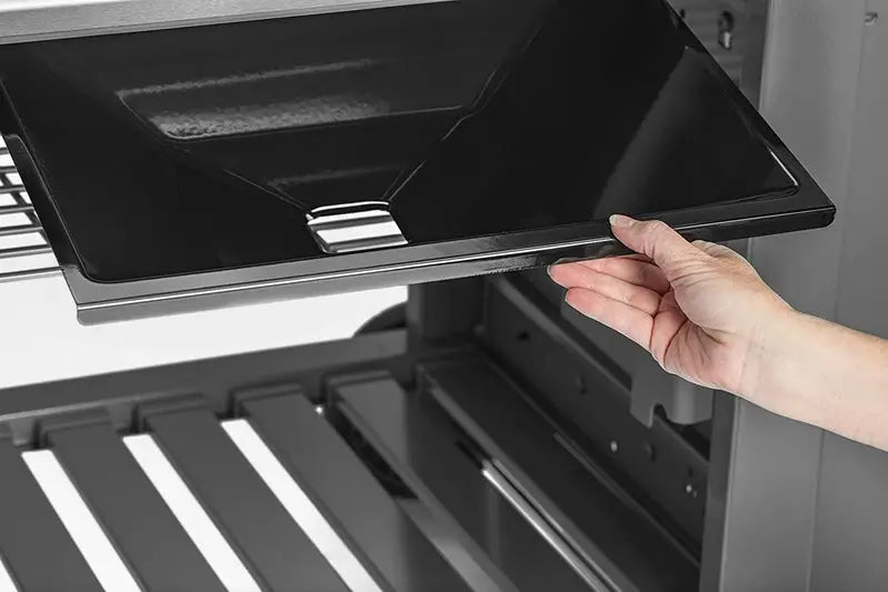 Weber Genesis II E-410 Natural Gas Grill â€?4-Burner Outdoor Grill in Matte Black with Reliable Ignition