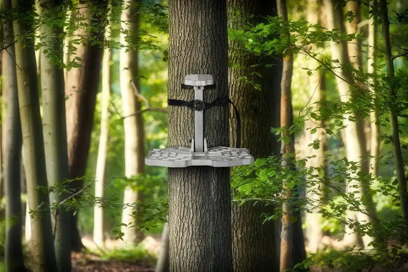 UIIHUNT Tree Saddle Hunting System â€?Complete Kit with Platform, Climbing Gear & Support Saddle